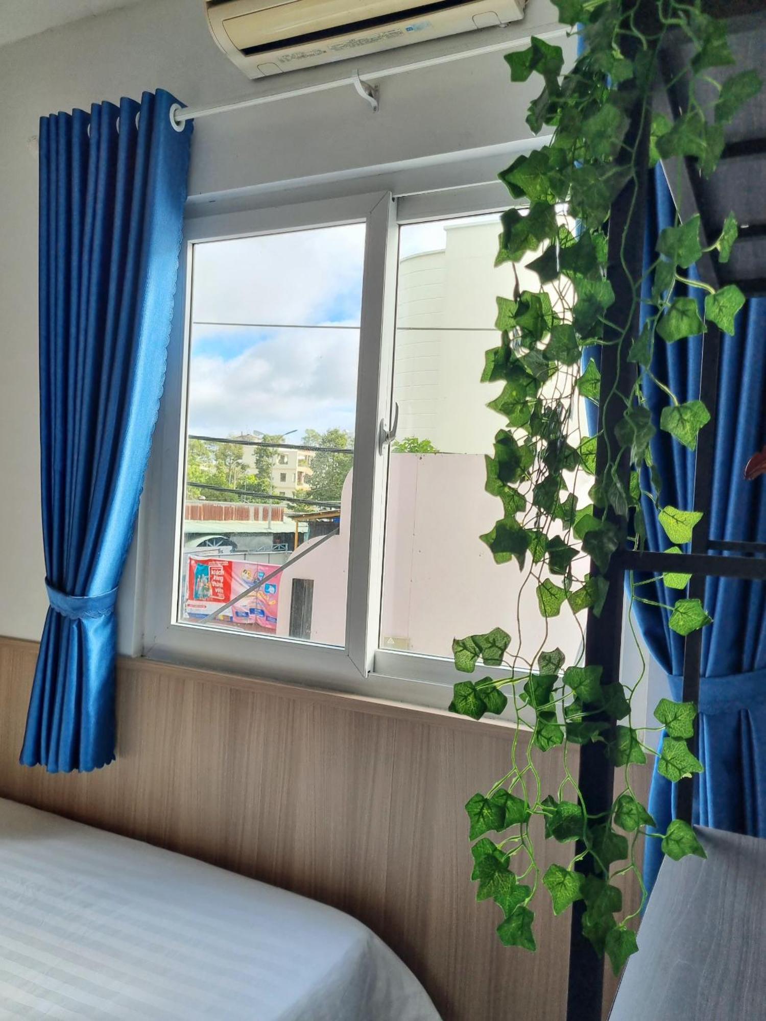 Minh Khue Hotel Vĩnh Long Zewnętrze zdjęcie